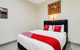 Oyo 90408 Hotel Horton